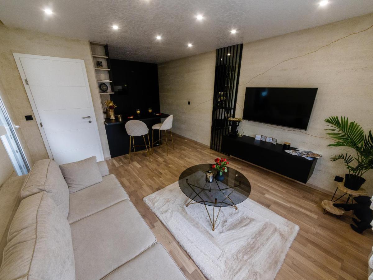 부코바르 Apartman Stari Toranj II 아파트 외부 사진